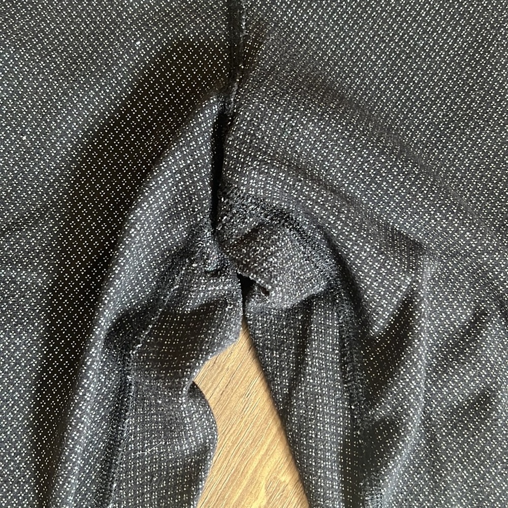 Lululemon - Picture 5 of 12